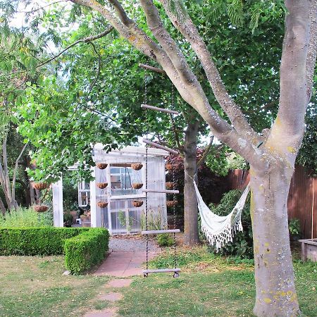 The Old Vicarage Studio Amberley Exterior photo